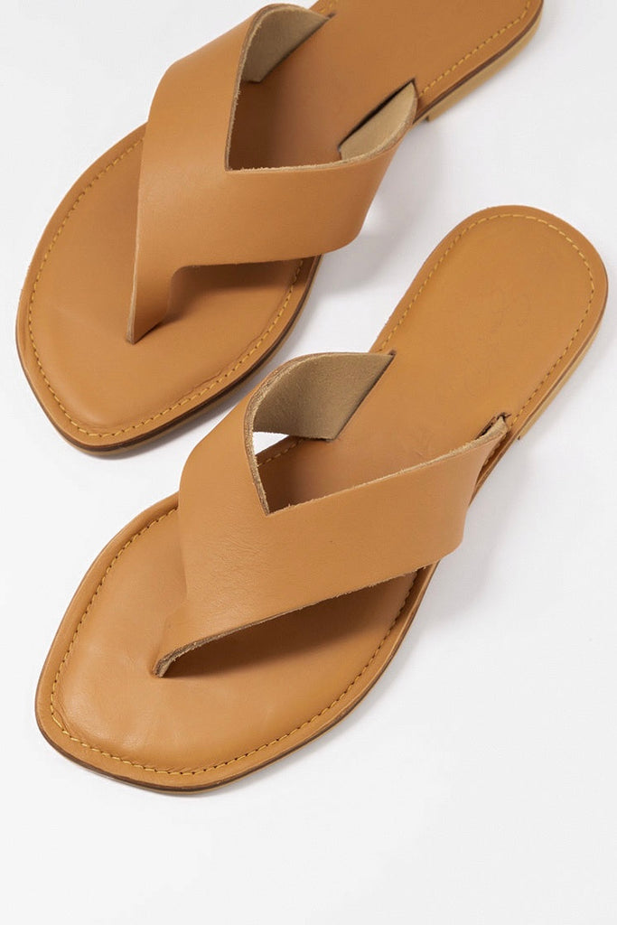 leather sandals for